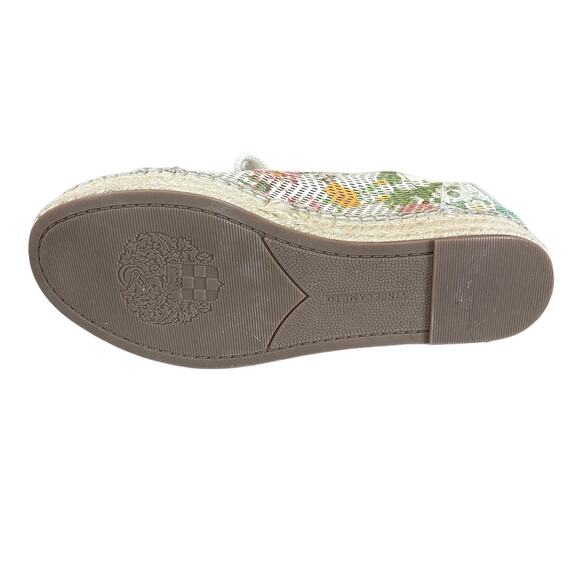 Vince Camuto Joellan Floral Sneakers Size 8 - Picture 9 of 11